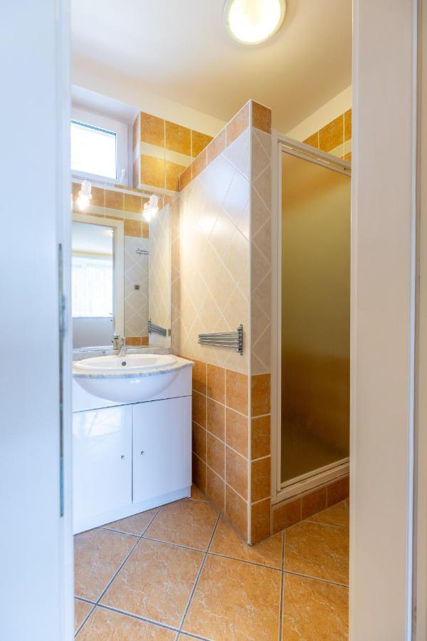 Aranyapartman Hajdúszoboszló Extérieur photo